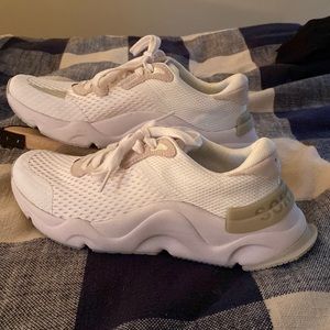 Sorel white sneakers size women’s 9.5